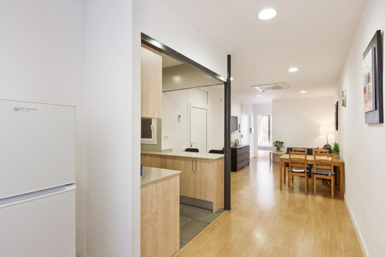 Stay U-Nique Apartments Urgell บาร์เซโลนา ภายนอก รูปภาพ