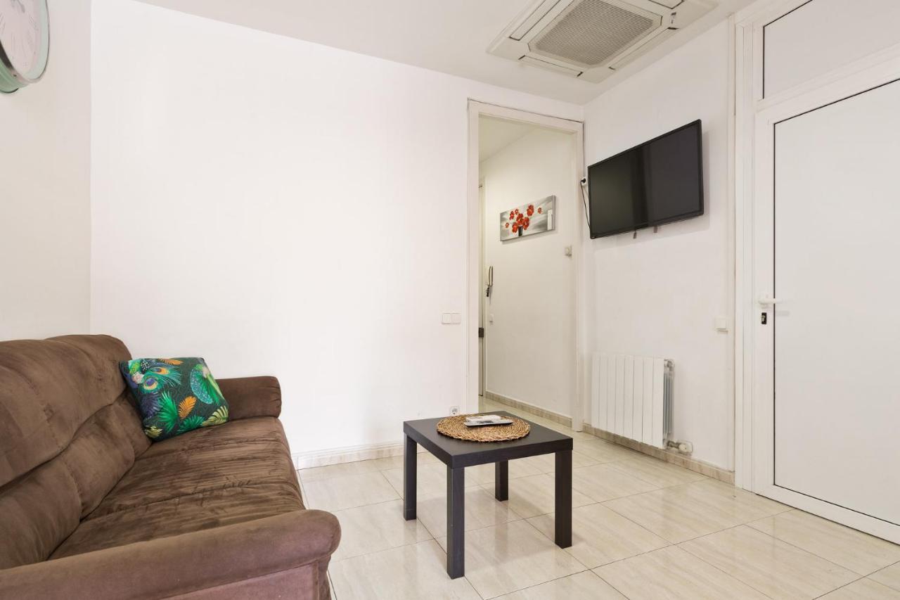 Stay U-Nique Apartments Urgell บาร์เซโลนา ภายนอก รูปภาพ