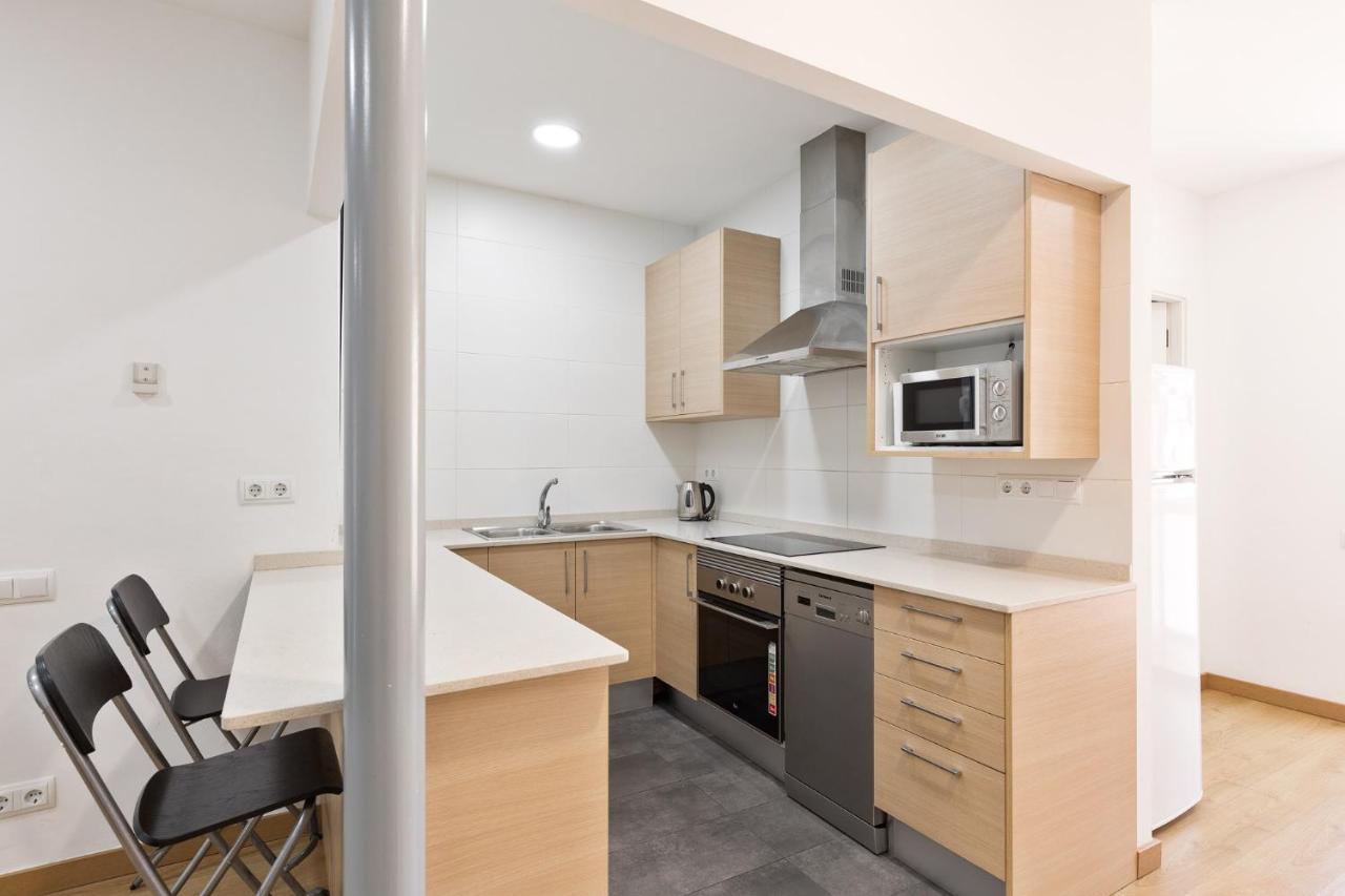Stay U-Nique Apartments Urgell บาร์เซโลนา ภายนอก รูปภาพ