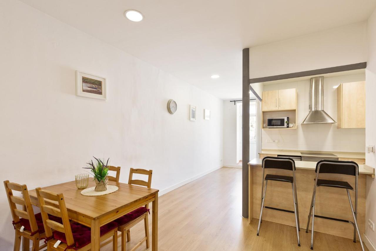 Stay U-Nique Apartments Urgell บาร์เซโลนา ภายนอก รูปภาพ