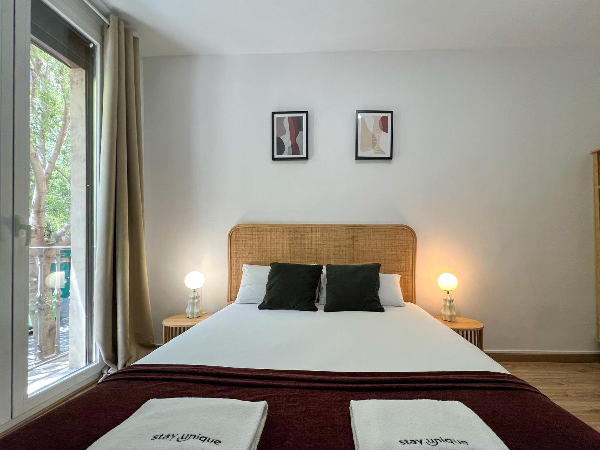 Stay U-Nique Apartments Urgell บาร์เซโลนา ภายนอก รูปภาพ