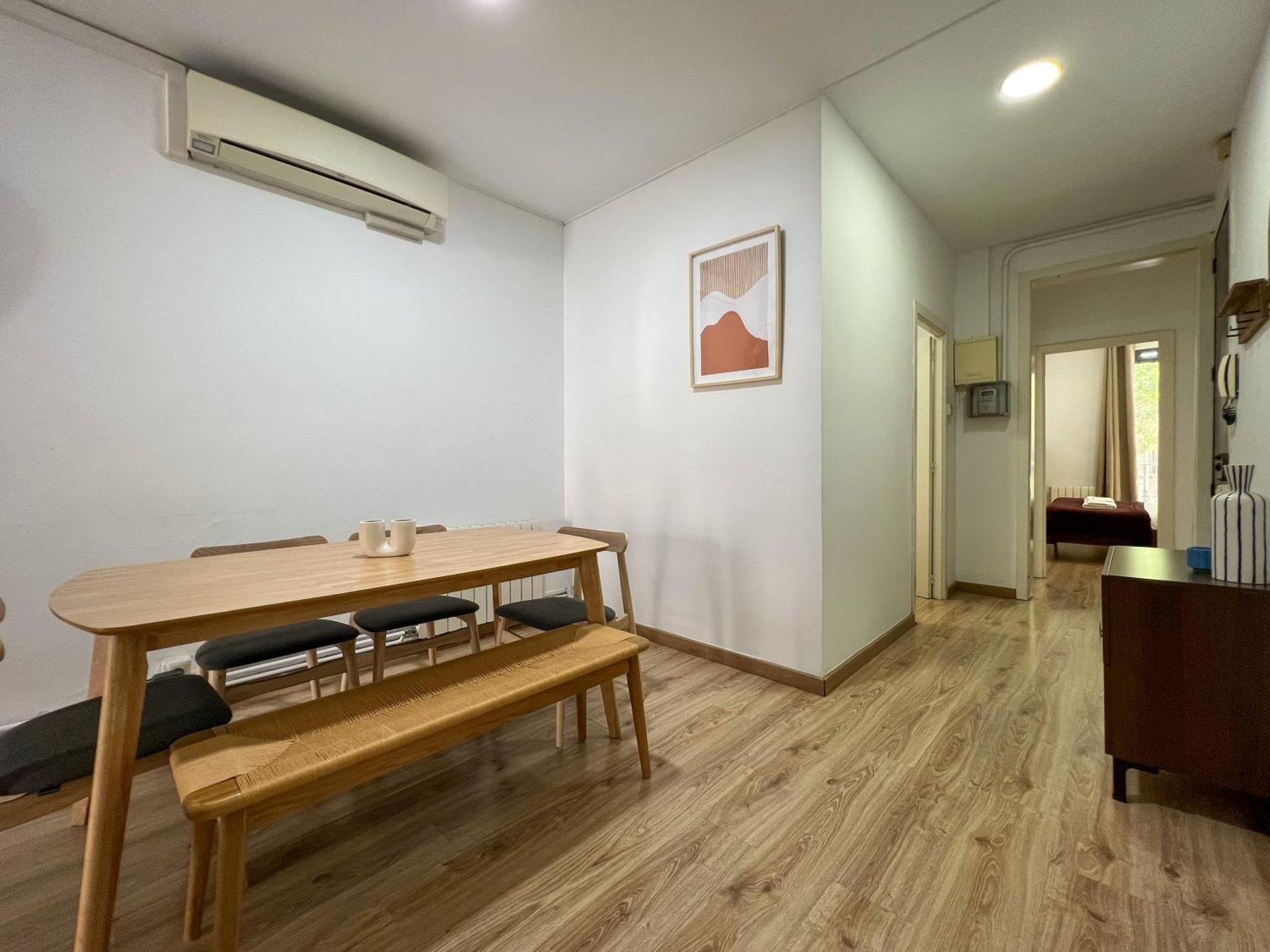 Stay U-Nique Apartments Urgell บาร์เซโลนา ภายนอก รูปภาพ